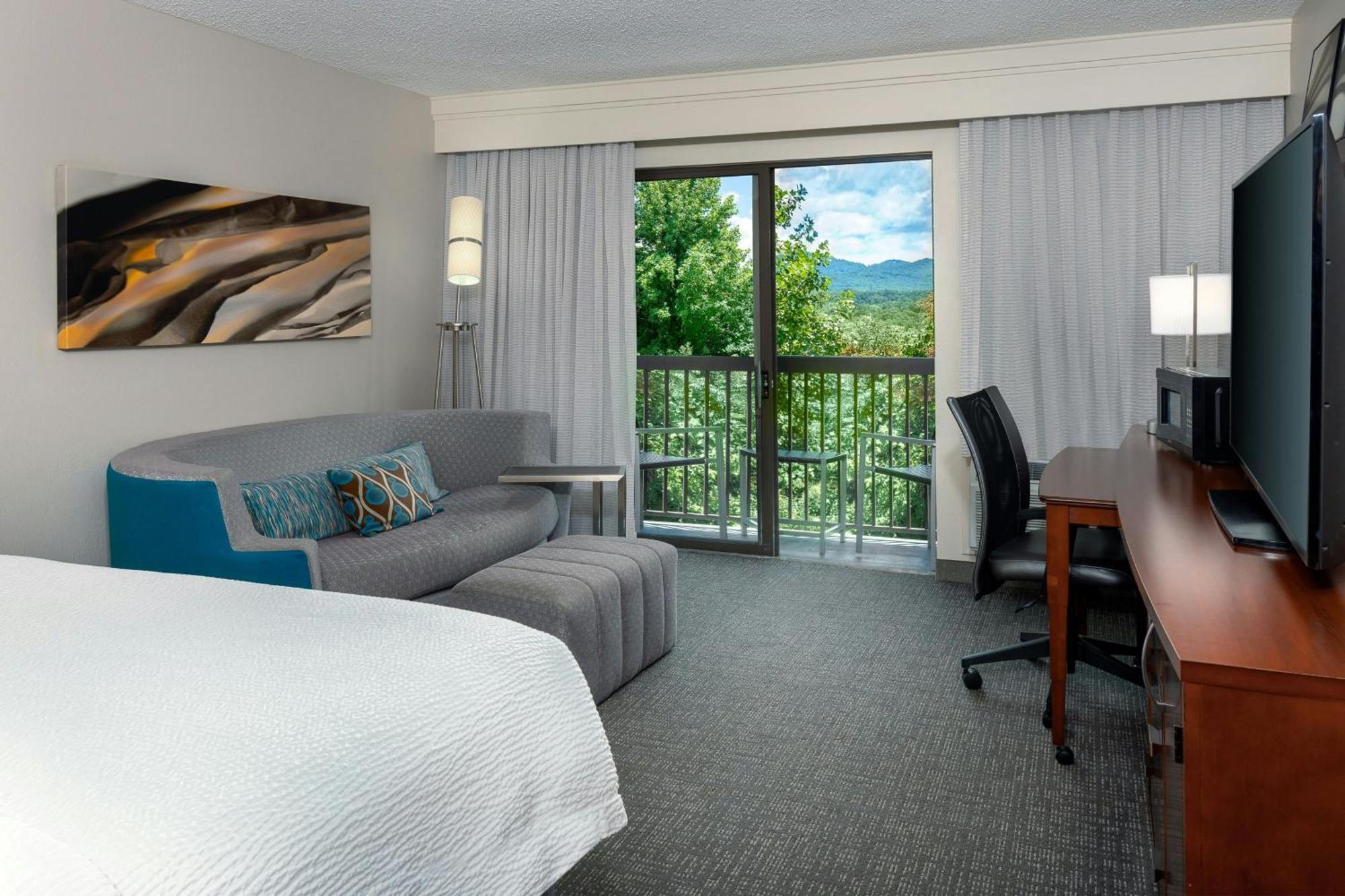 Courtyard Asheville Bagian luar foto